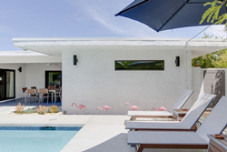 pet friendly vacation rental picture of a sleek modern home in indian wells, california